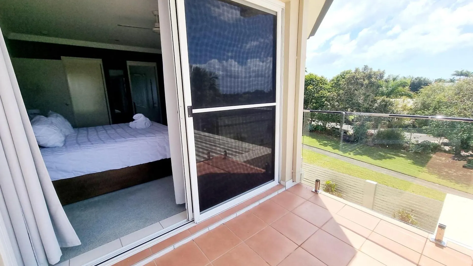 Tranquil Getaway With Pool, Outdoor Kitchen And Bar Villa Hervey Bay Australien