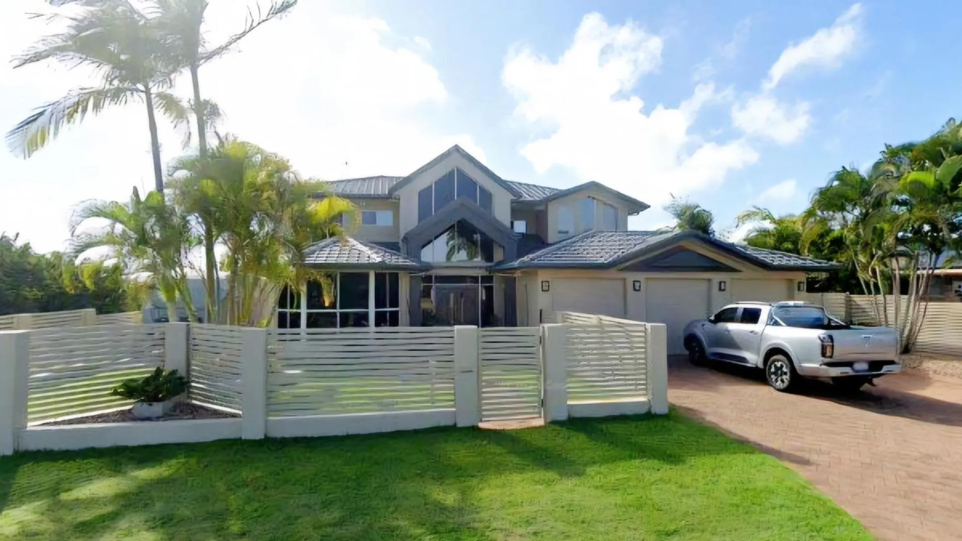 Tranquil Getaway With Pool, Outdoor Kitchen And Bars kontakt