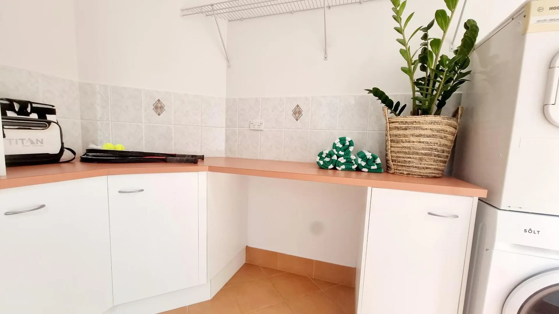 Semesterbostad Tranquil Getaway With Pool, Outdoor Kitchen And Bar Villa Hervey Bay